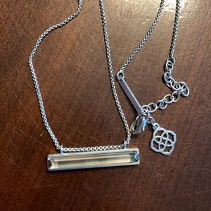 Kendra Scott Black Mother of Pearl bar necklace